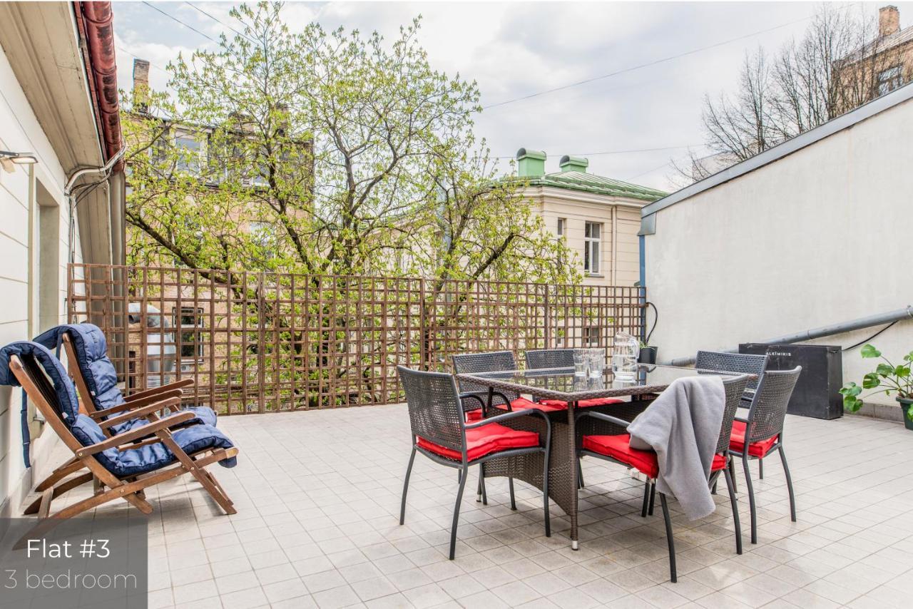 Dandelion Apartments Lacplesa Riga Exterior foto